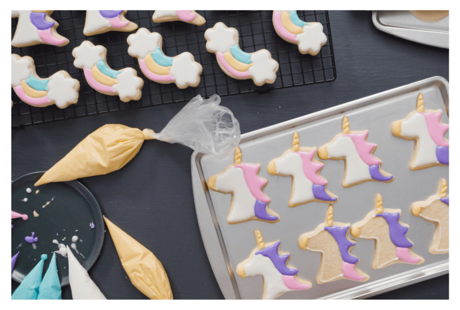 how-to-decorate-cookies-like-a-professional